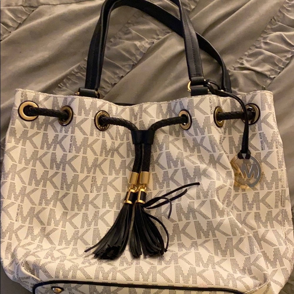 Michael Kors Tote